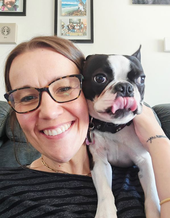 Livewell Animal Urgent Care of Bothell's Hospital Manager, Candy Cooper